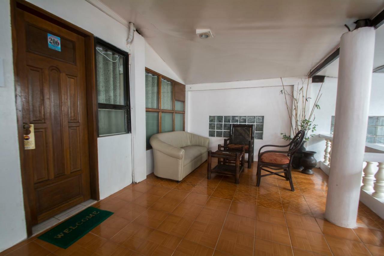 Deparis Beach Resort Balabag  Ngoại thất bức ảnh