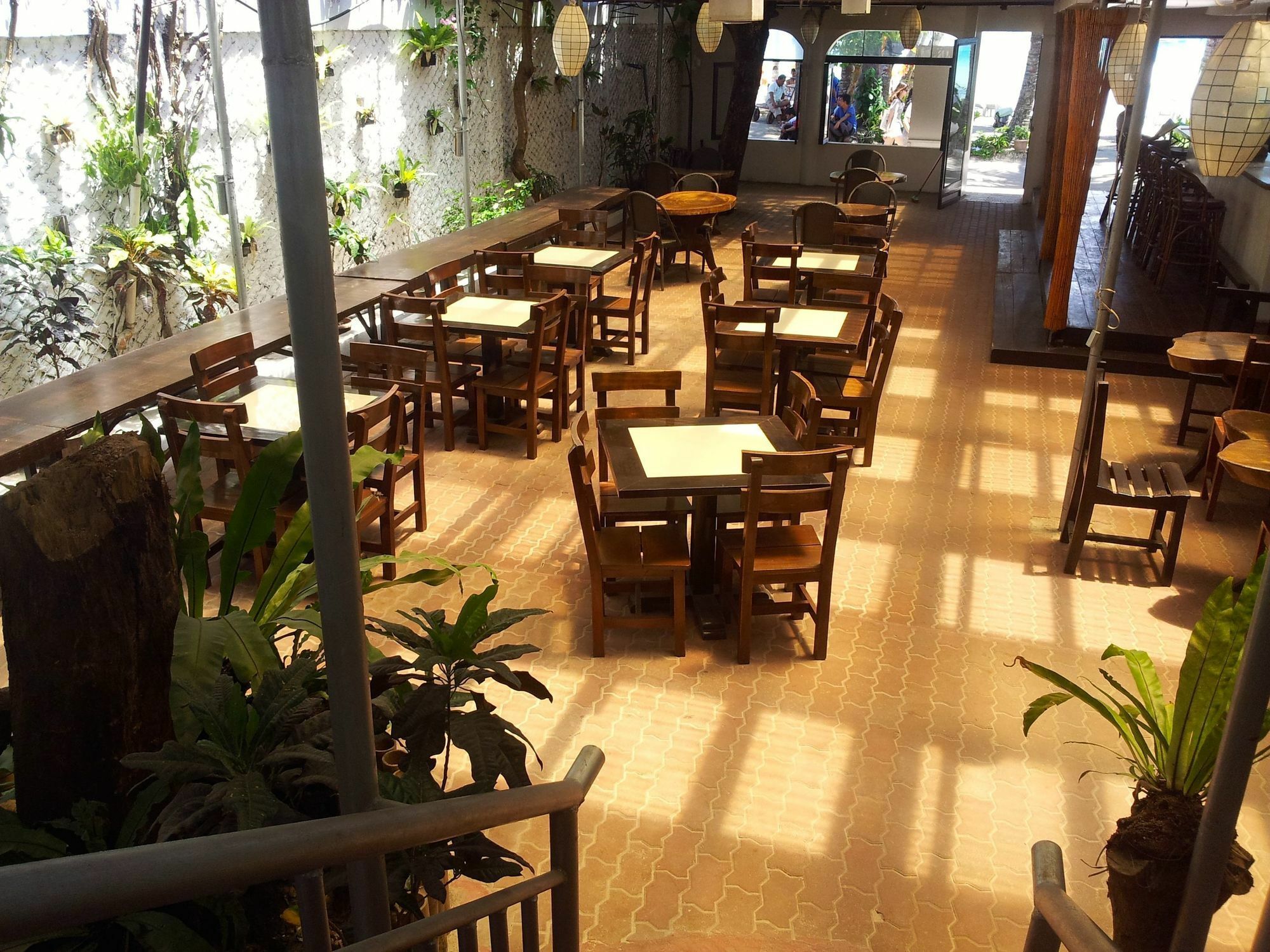 Deparis Beach Resort Balabag  Ngoại thất bức ảnh