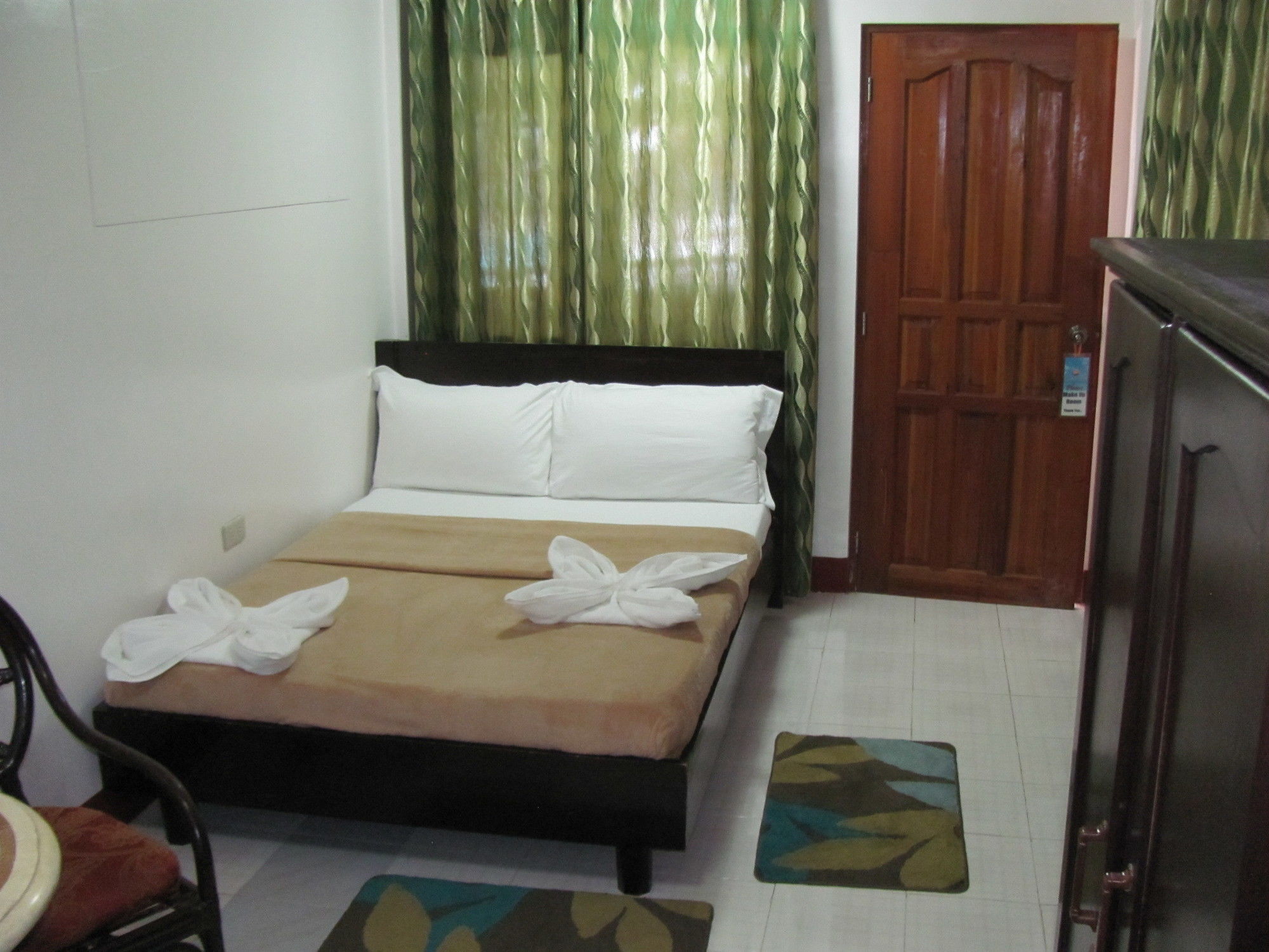 Deparis Beach Resort Balabag  Ngoại thất bức ảnh